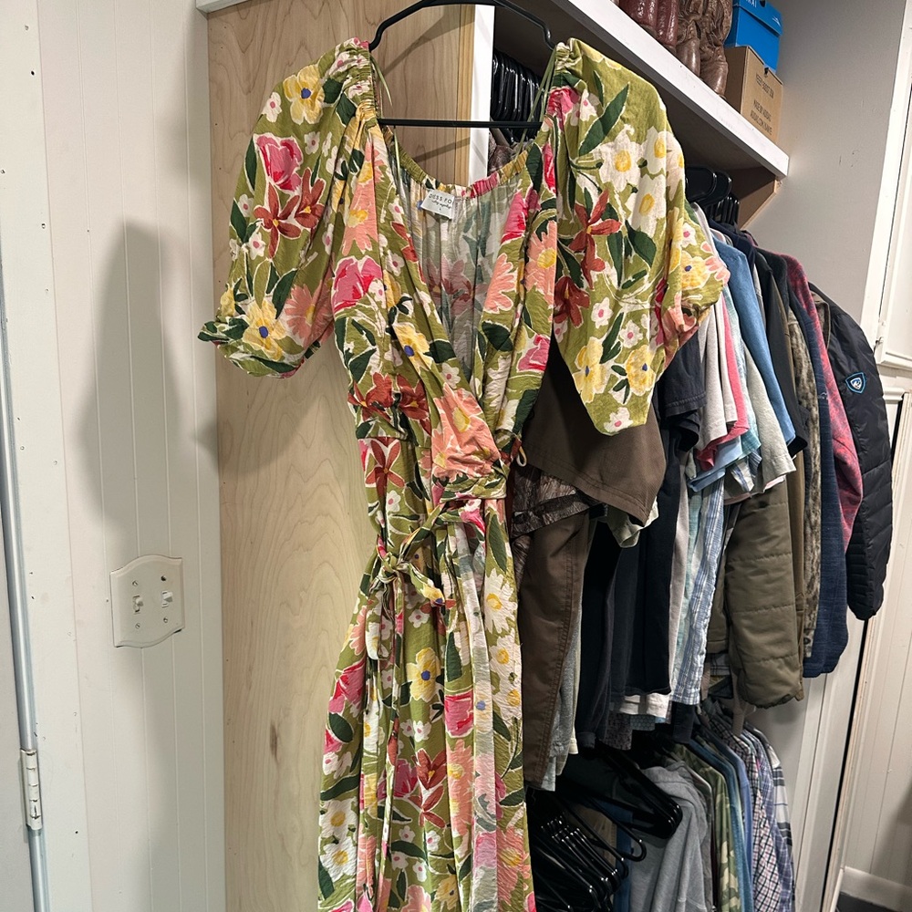 Green floral midi dress